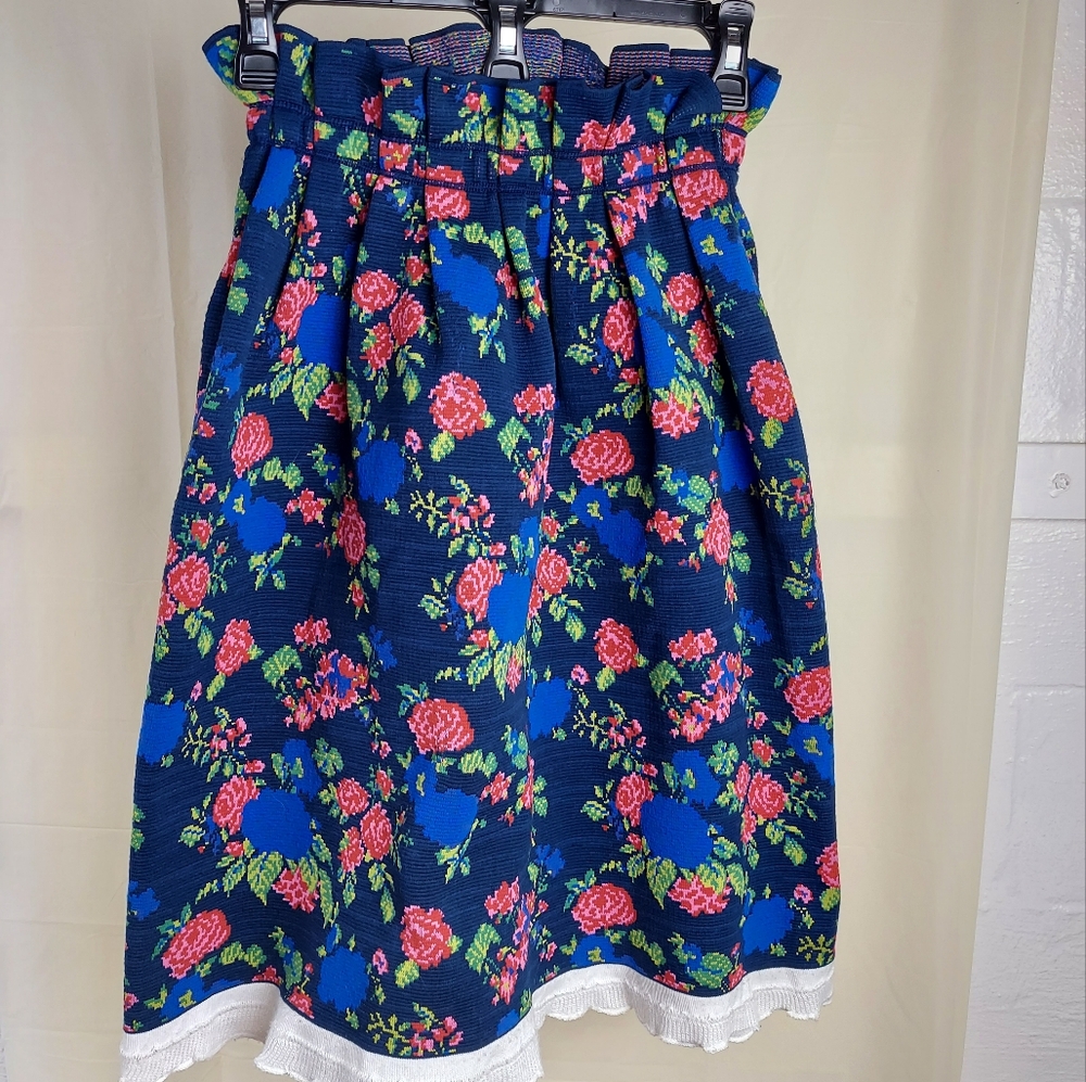 Size Small MSGM Italian Floral Jaquard Skirt